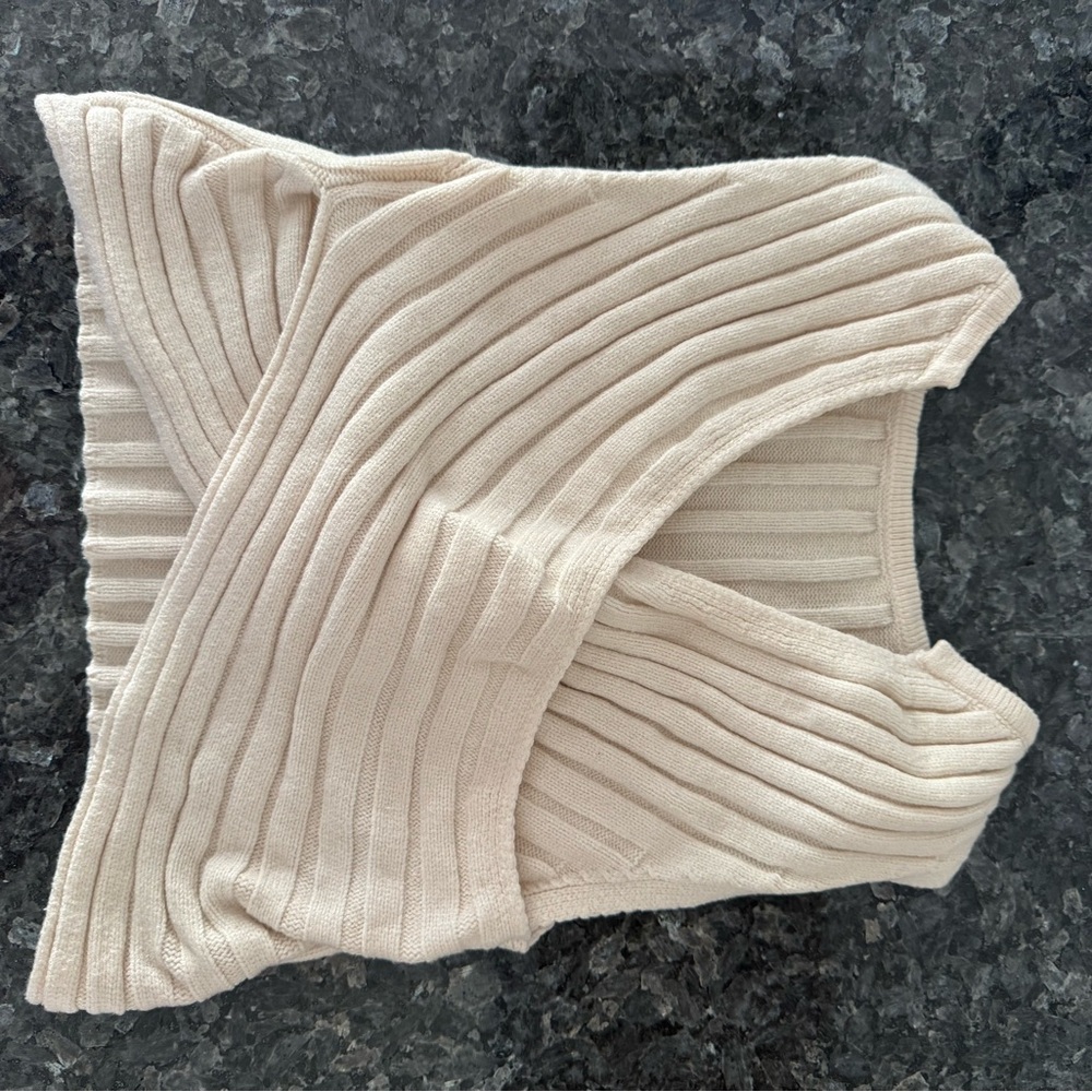 Cream Ribbed Knit Cropped Sweater